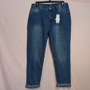 Boohoo Lila Hatty High Rise Boyfriend Jeans